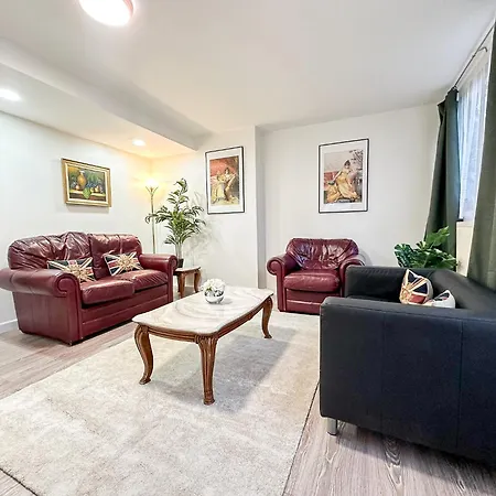 Cosy 3 Bedroom 3 Bathroom Flat With Private Garden- Maida Vale, Near Paddington Londra Esterno foto