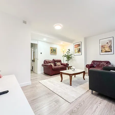 Cosy 3 Bedroom 3 Bathroom Flat With Private Garden- Maida Vale, Near Paddington Londra Esterno foto