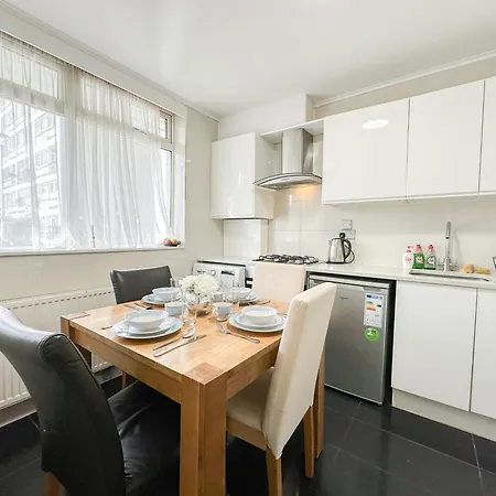 Cosy 3 Bedroom 3 Bathroom Flat With Private Garden- Maida Vale, Near Paddington Londra Esterno foto
