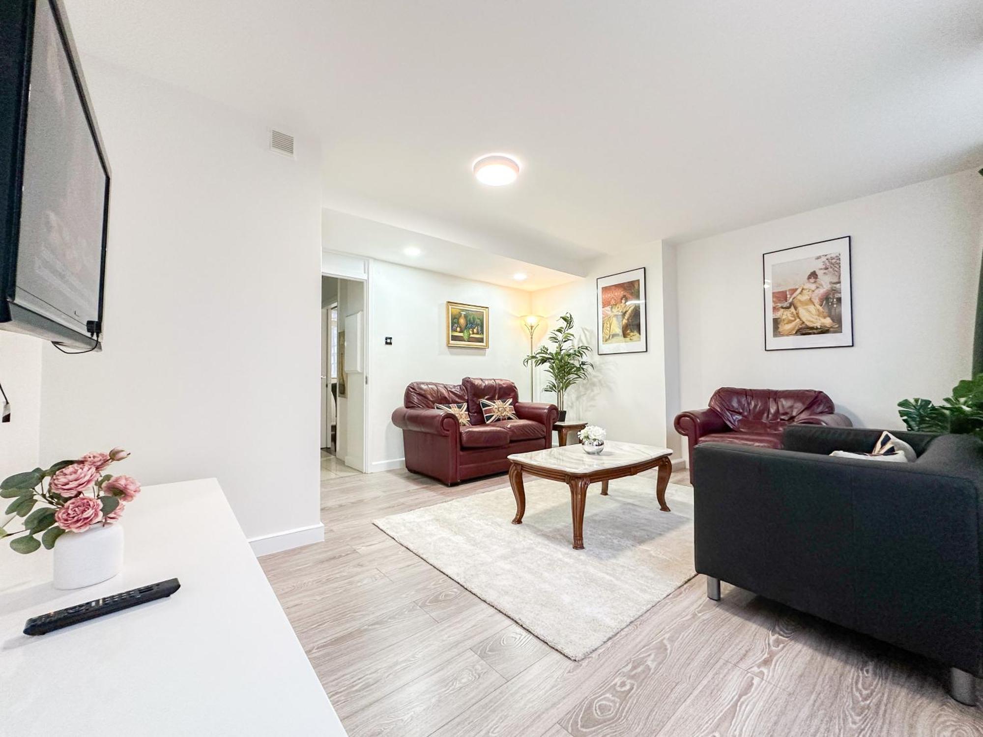 Appartamento Cosy 3 Bedroom 3 Bathroom Flat With Private Garden- Maida Vale, Near Paddington Londra