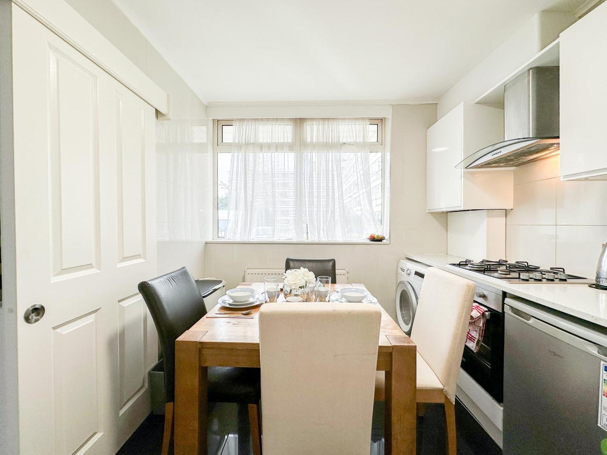 Cosy 3 Bedroom 3 Bathroom Flat With Private Garden- Maida Vale, Near Paddington Appartamento *