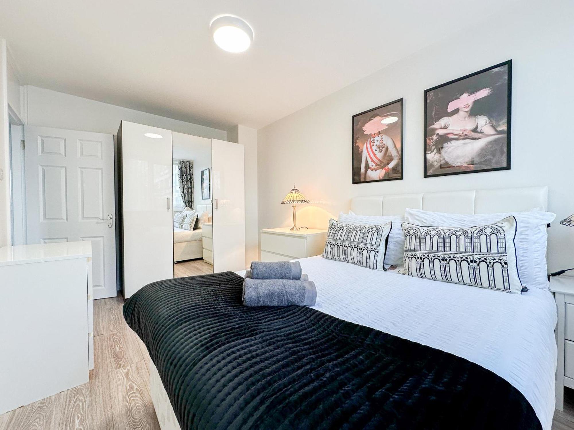 Appartamento Cosy 3 Bedroom 3 Bathroom Flat With Private Garden- Maida Vale, Near Paddington Londra