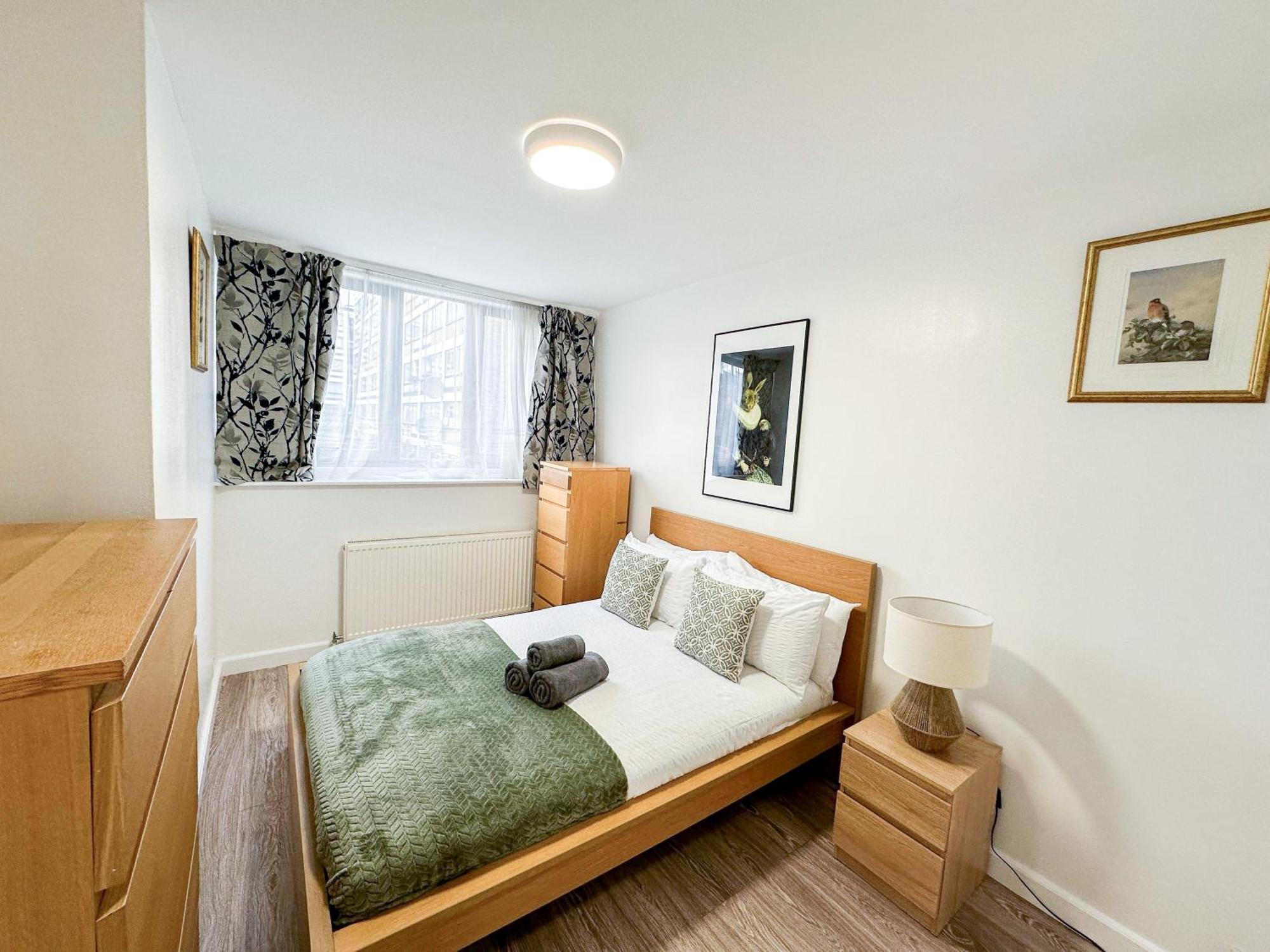 Cosy 3 Bedroom 3 Bathroom Flat With Private Garden- Maida Vale, Near Paddington * Londra